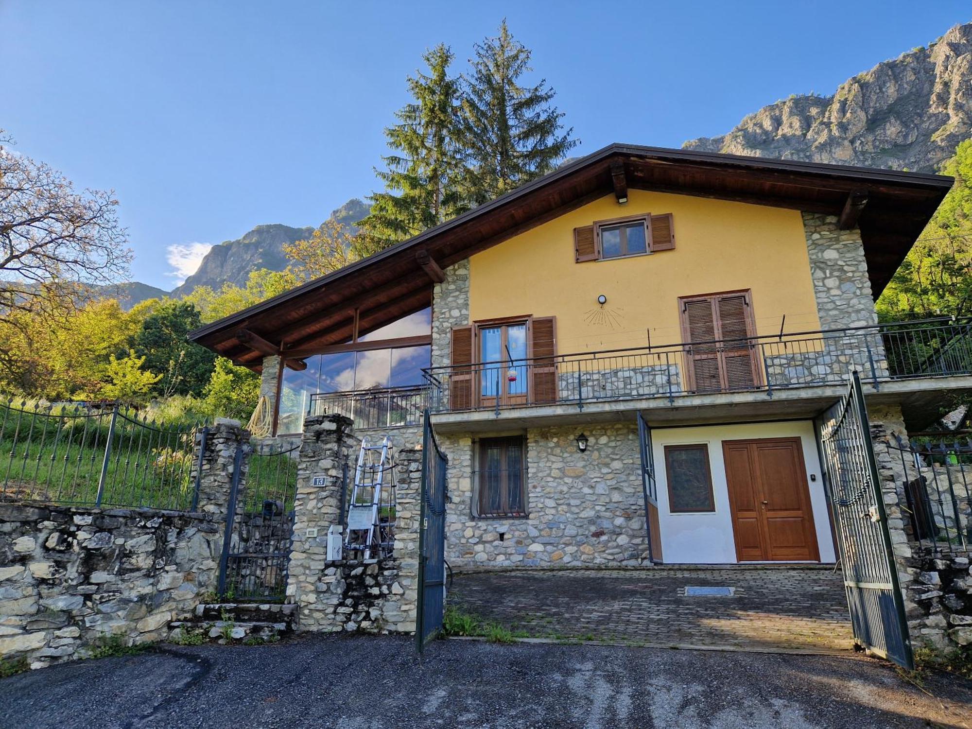 Casa Di Montagna Apartamento Aisone Exterior foto